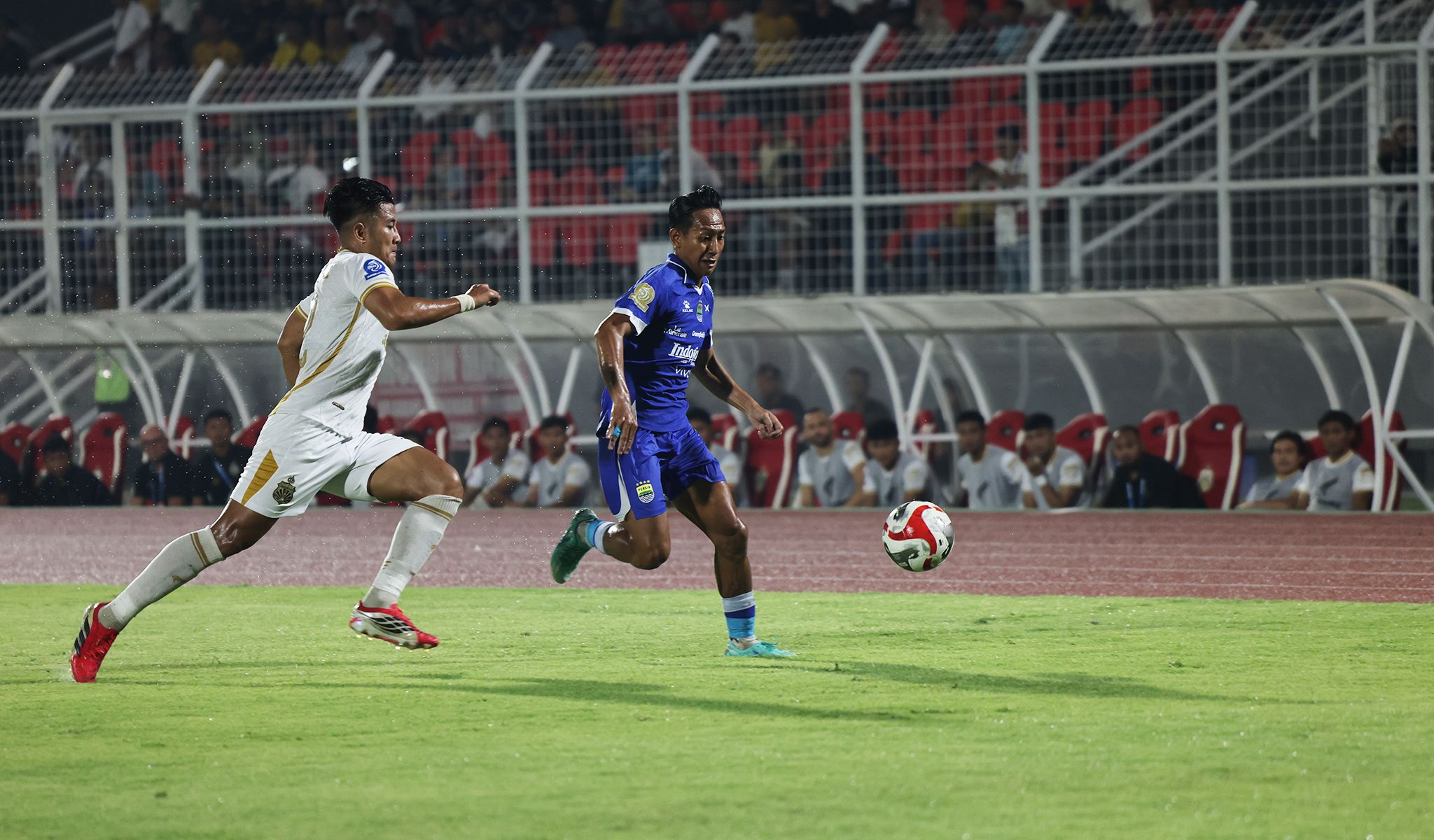 PERSIB Tertinggal dari Bhayangkara FC di Babak Pertama