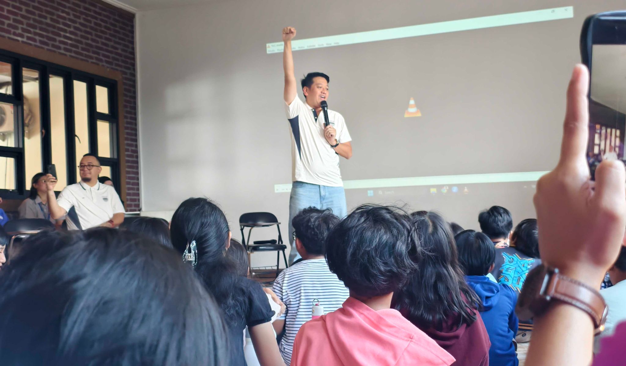 Article Banner
