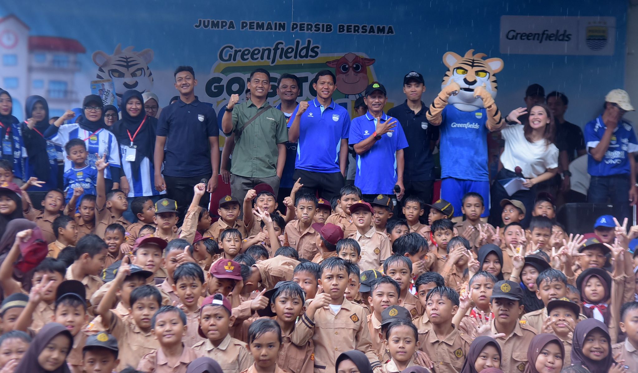 PERSIB Goes to School Kembali ke SDN 136 Sukawarna