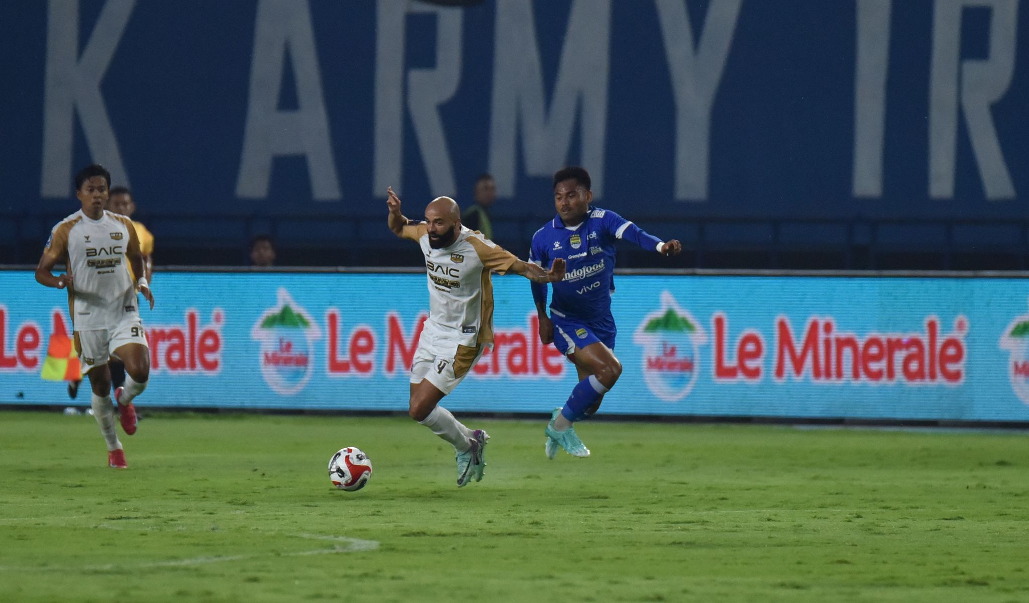 Laga Dewa United vs PERSIB Tanpa Penonton di Stadion