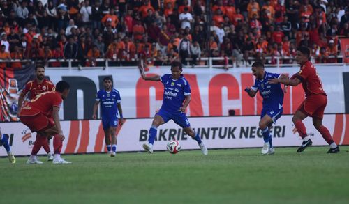 Dwigol Adam Alis Ungguli Persija di Babak Pertama