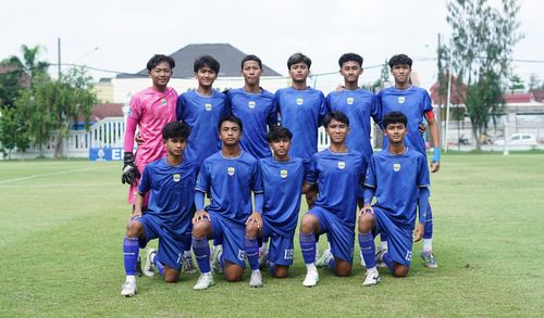 Jelang Lawan Persis Solo, PERSIB U18 Asah Lini Serang